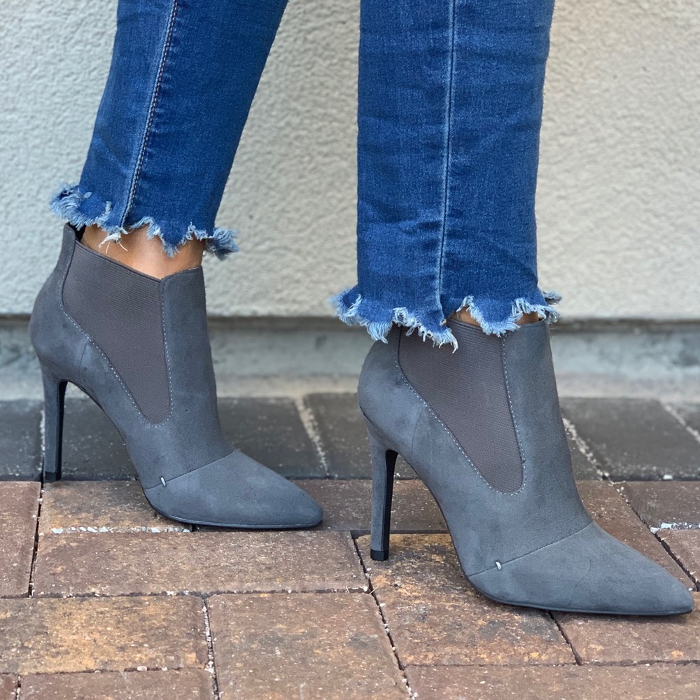 Distressed Pointy Toe Stiletto Heel Ankle Bootie - Picture 7 of 8